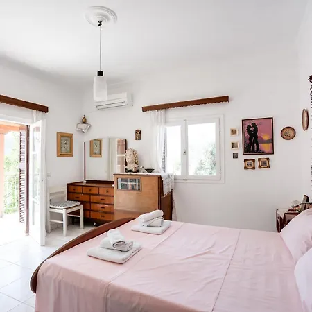 Дом отдыха Greek Peloponnese Big Yard